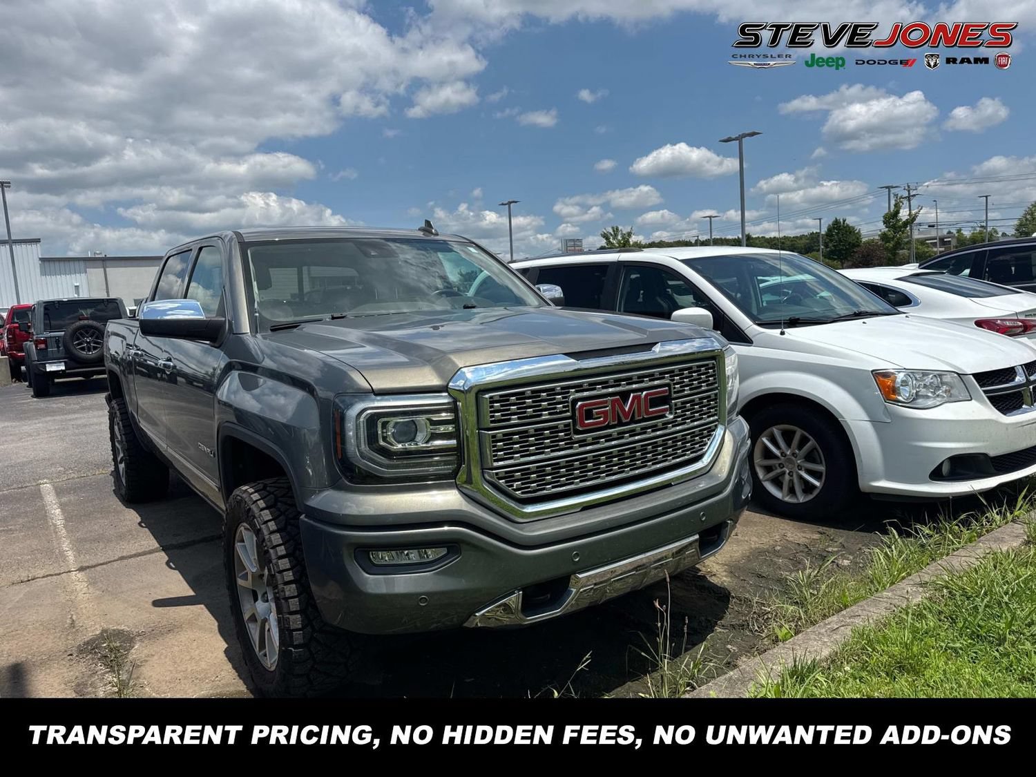 Used 2017 GMC Sierra 1500 Denali AWD/4WD image 1