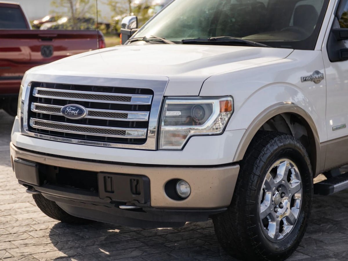 Used 2013 Ford F150 King Ranch w/ King Ranch Luxury Pkg AWD/4WD image 8