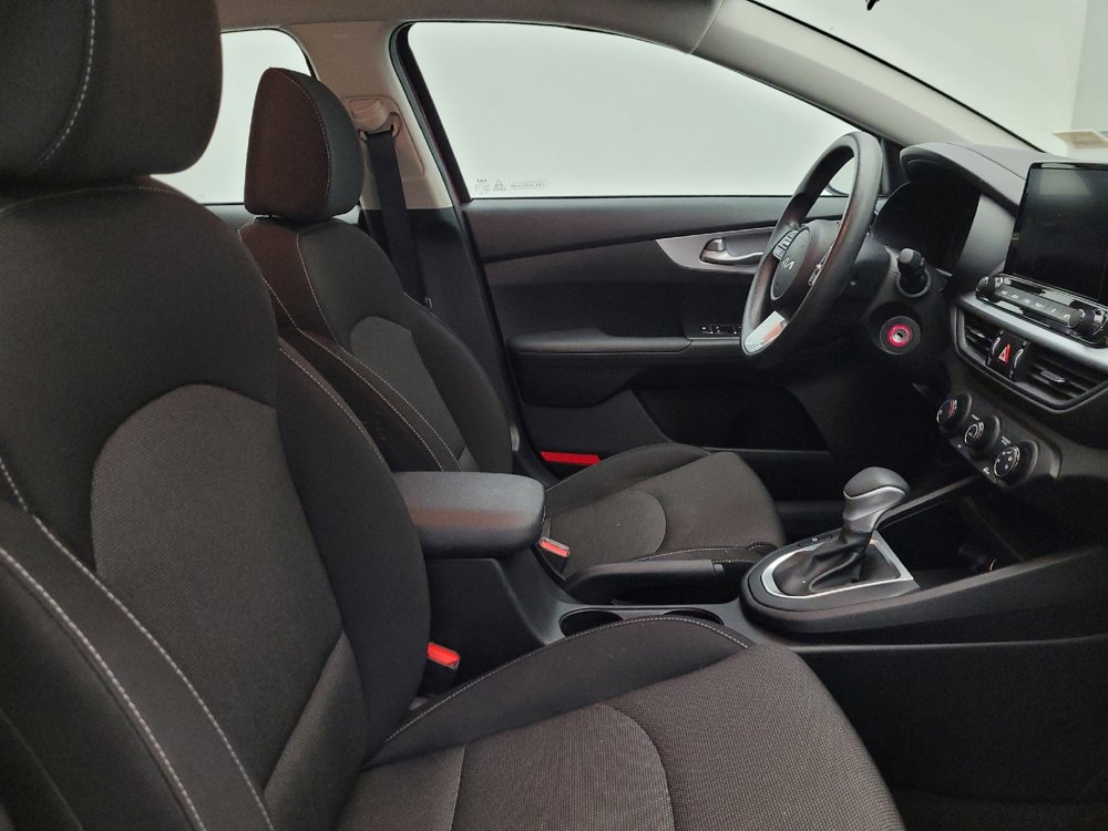 Used 2024 Kia Forte LXS image 21
