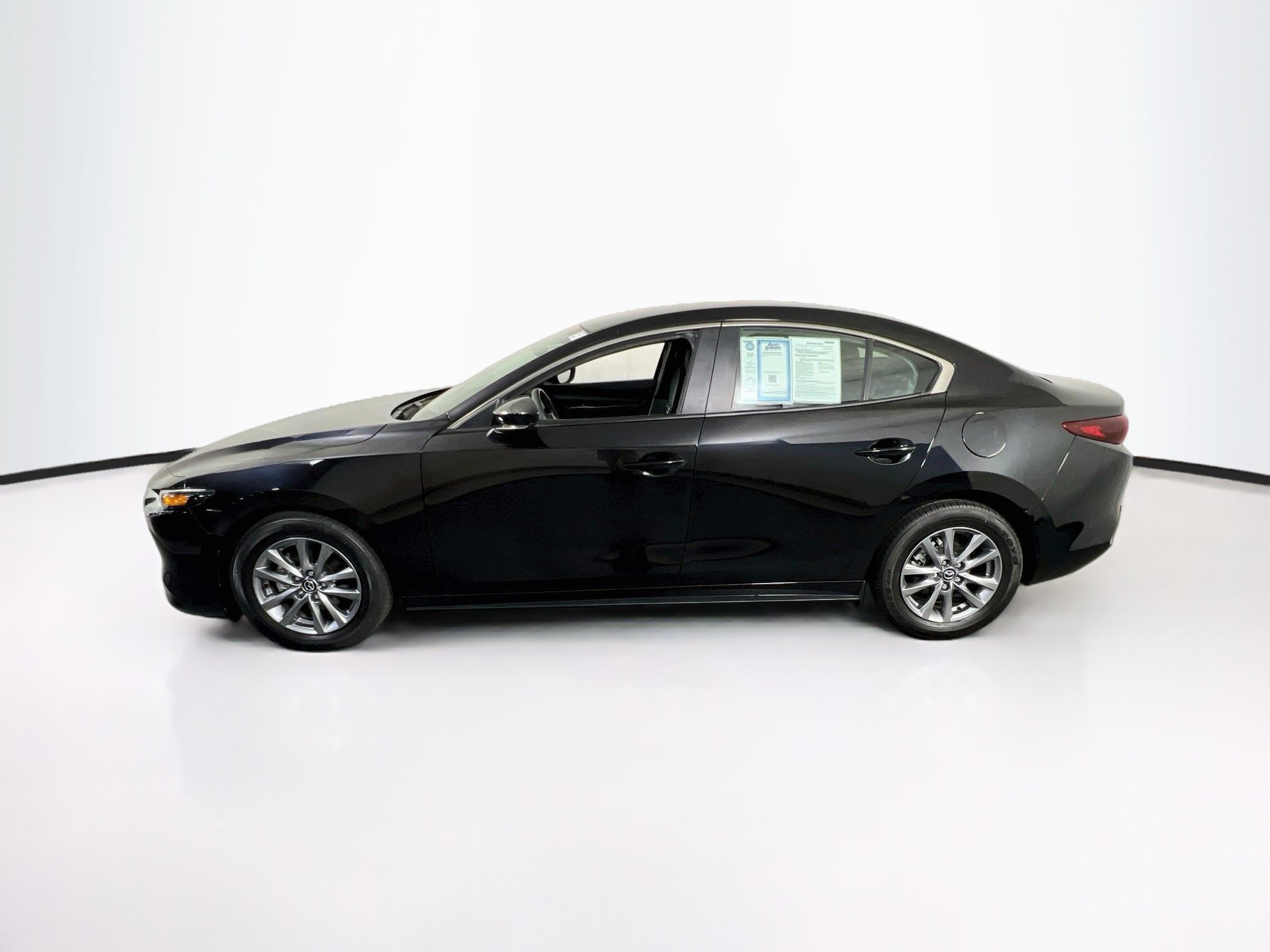 Used 2025 MAZDA MAZDA3 s FWD image 8
