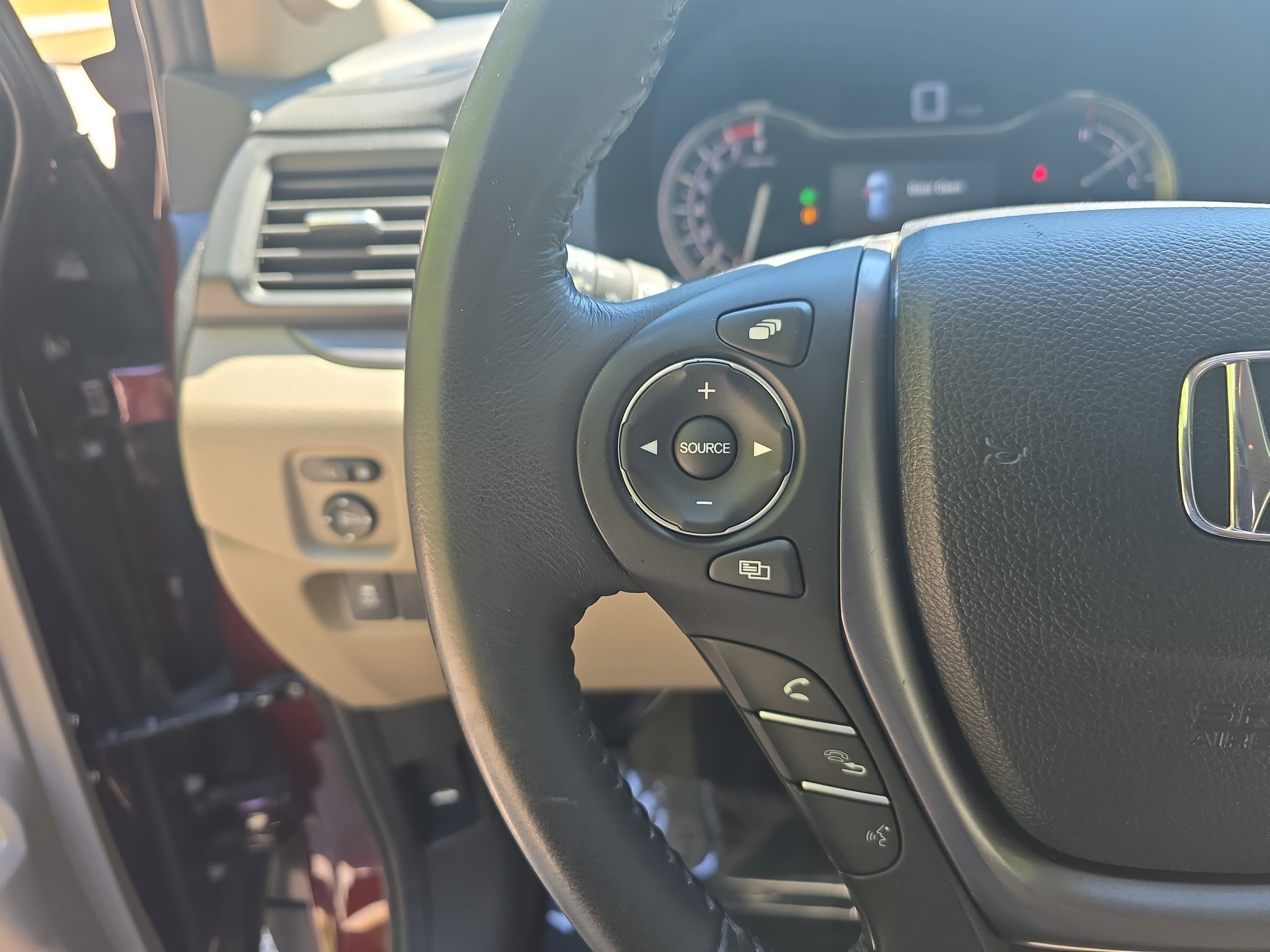 Used 2018 Honda Pilot EX-L image 17