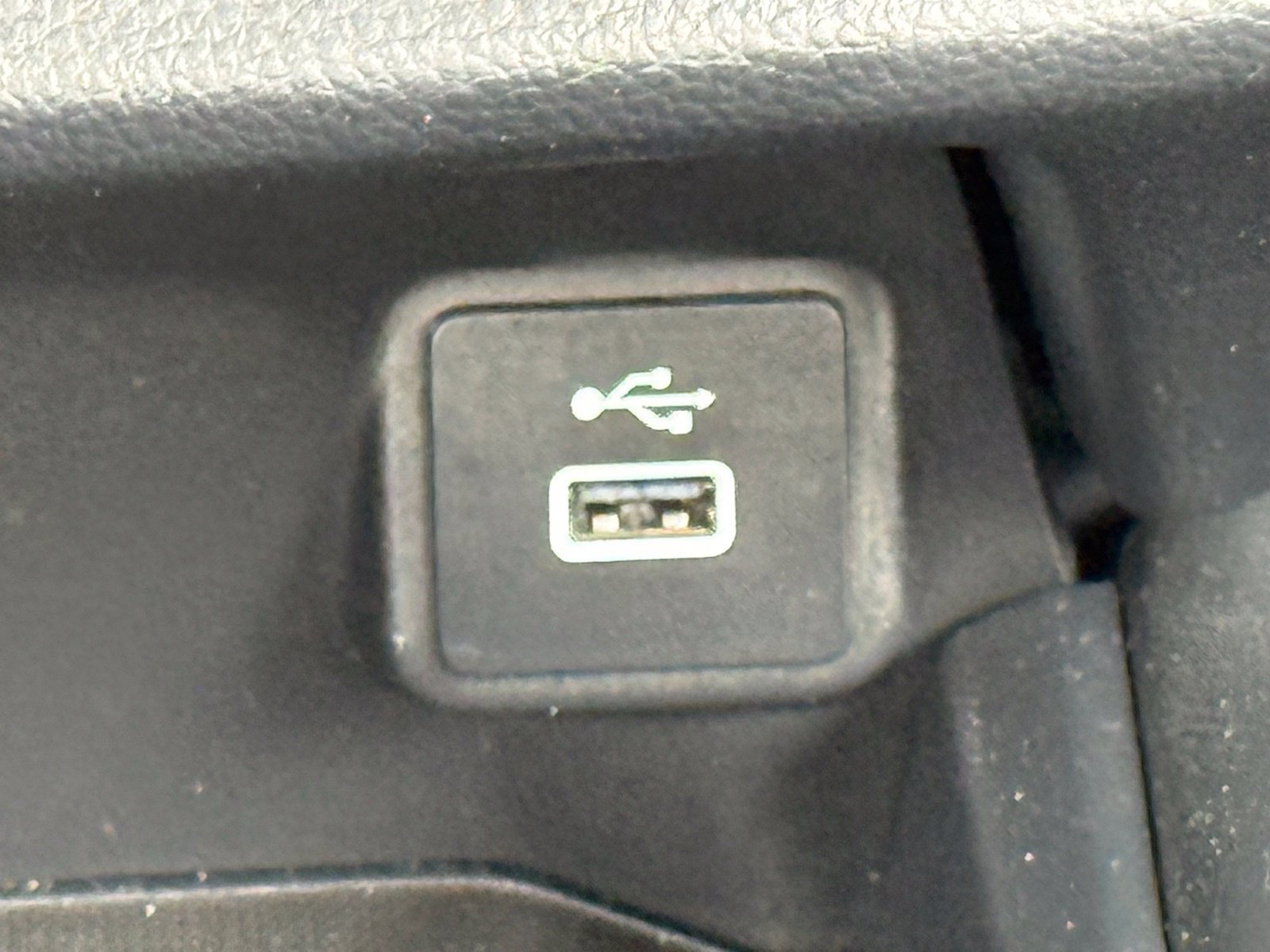 Used 2024 Honda HR-V LX image 25