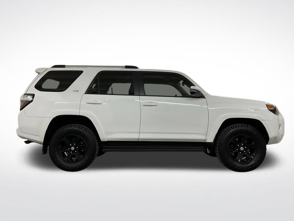 Used 2019 Toyota 4Runner SR5 Premium AWD/4WD image 28