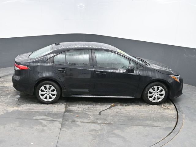 Used 2023 Toyota Corolla LE FWD image 31