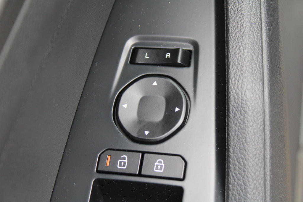 New 2027 Kia Sportage LX FWD image 19