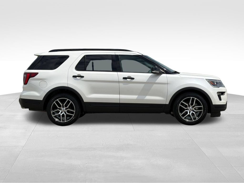 Used 2018 Ford Explorer Sport w/ Equipment Group 401A AWD/4WD image 21