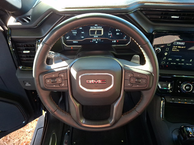 Used 2024 GMC Sierra 1500 AT4 w/ Technology Package AWD/4WD image 19