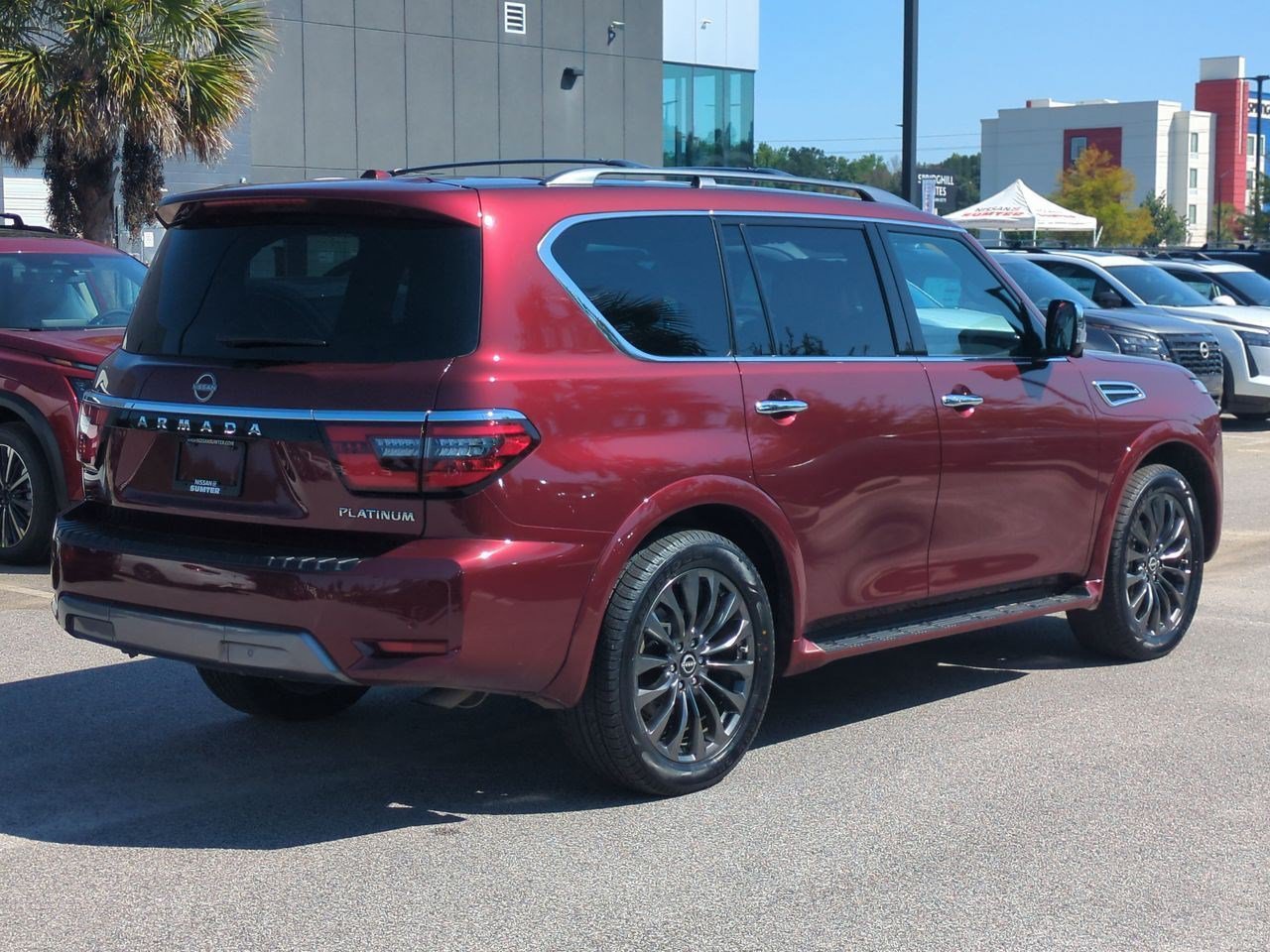 Certified 2023 Nissan Armada Platinum w/ Captain's Chairs Package AWD/4WD image 4