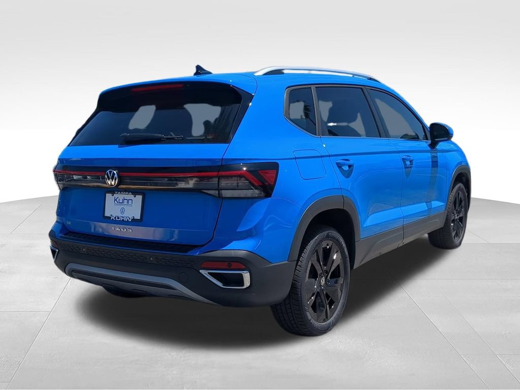 New 2026 Volkswagen Taos SE FWD image 4