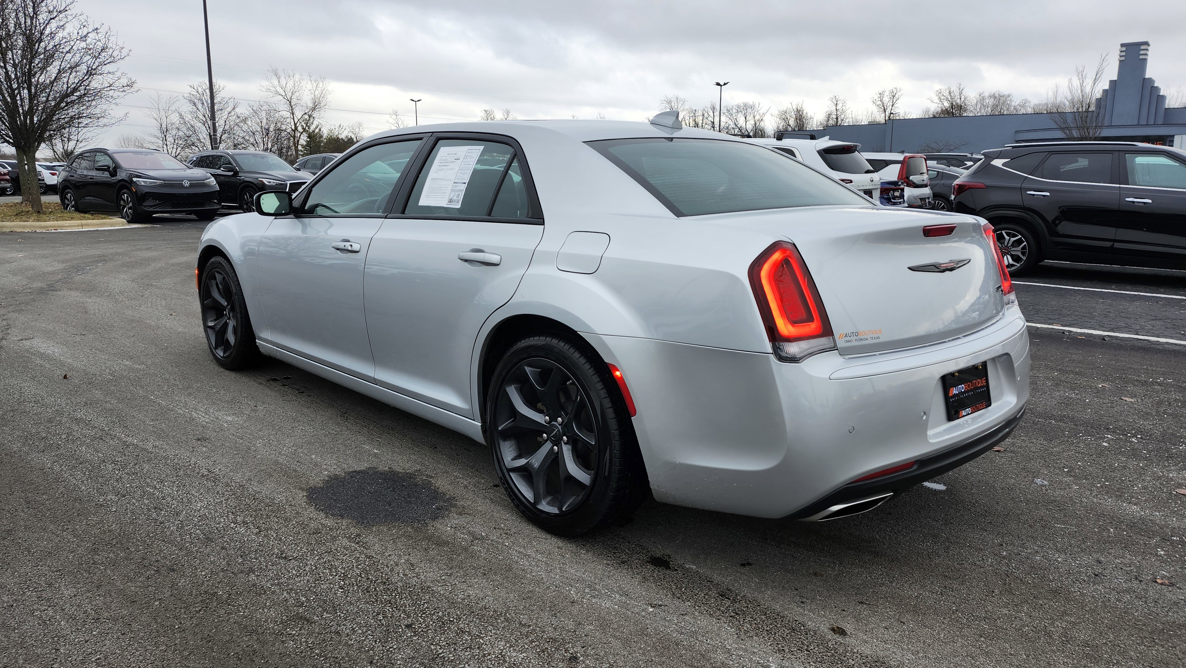 Used 2023 Chrysler 300 S image 16
