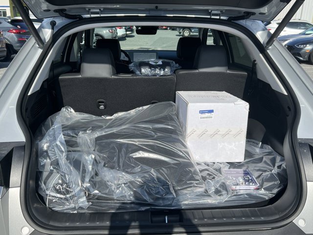 New 2023 Hyundai Ioniq 5 SEL image 18