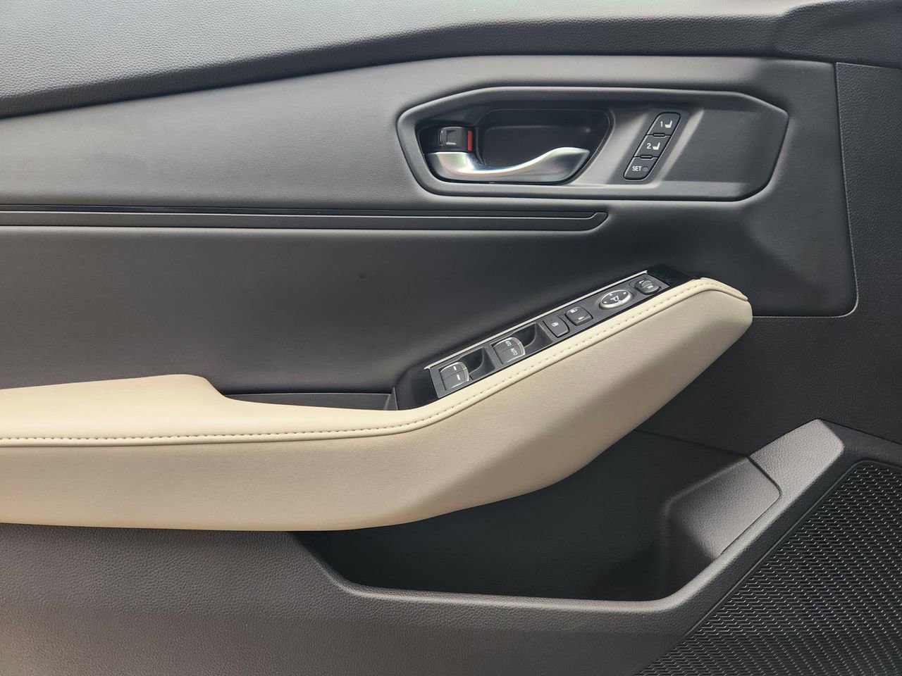 Certified 2023 Honda Accord Touring image 22