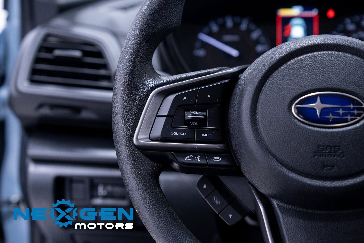 Used 2023 Subaru Crosstrek 2.0i image 19