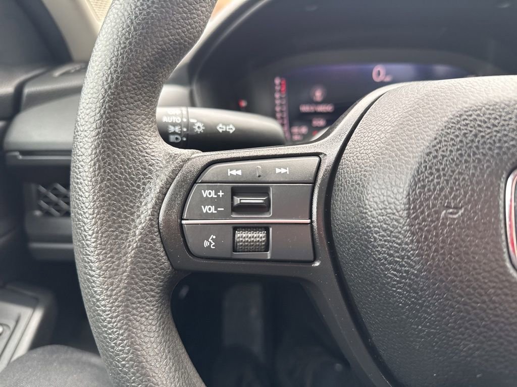 Certified 2023 Honda Accord EX image 25