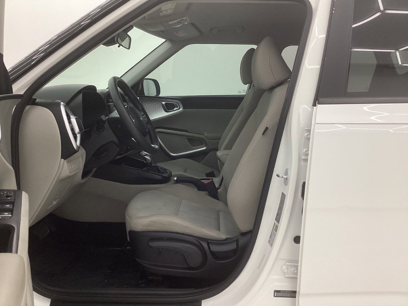 Used 2023 Kia Soul LX w/ Option Group 015 image 14