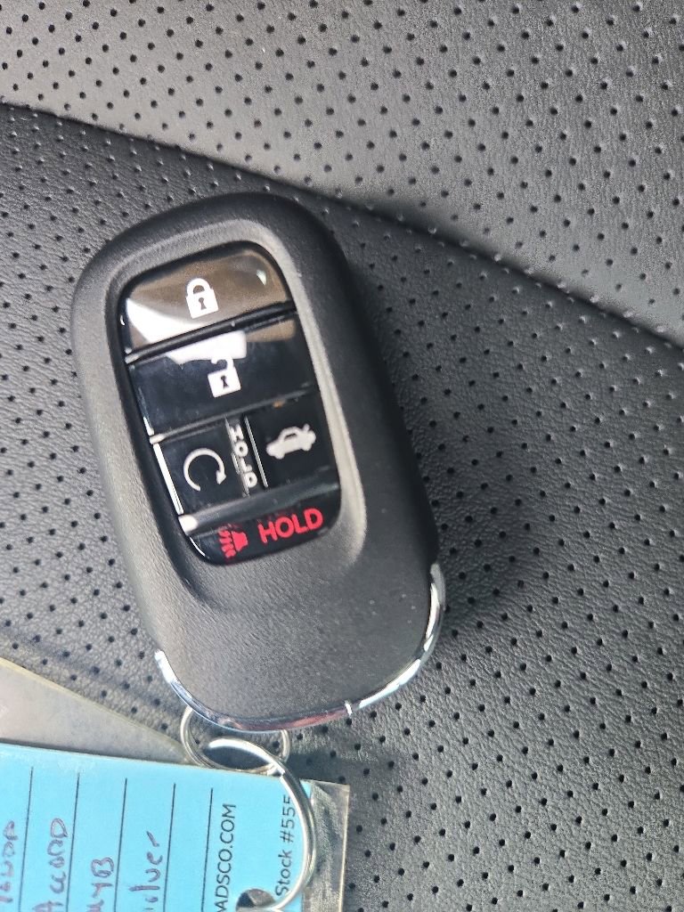 Used 2025 Honda Accord Sport image 33