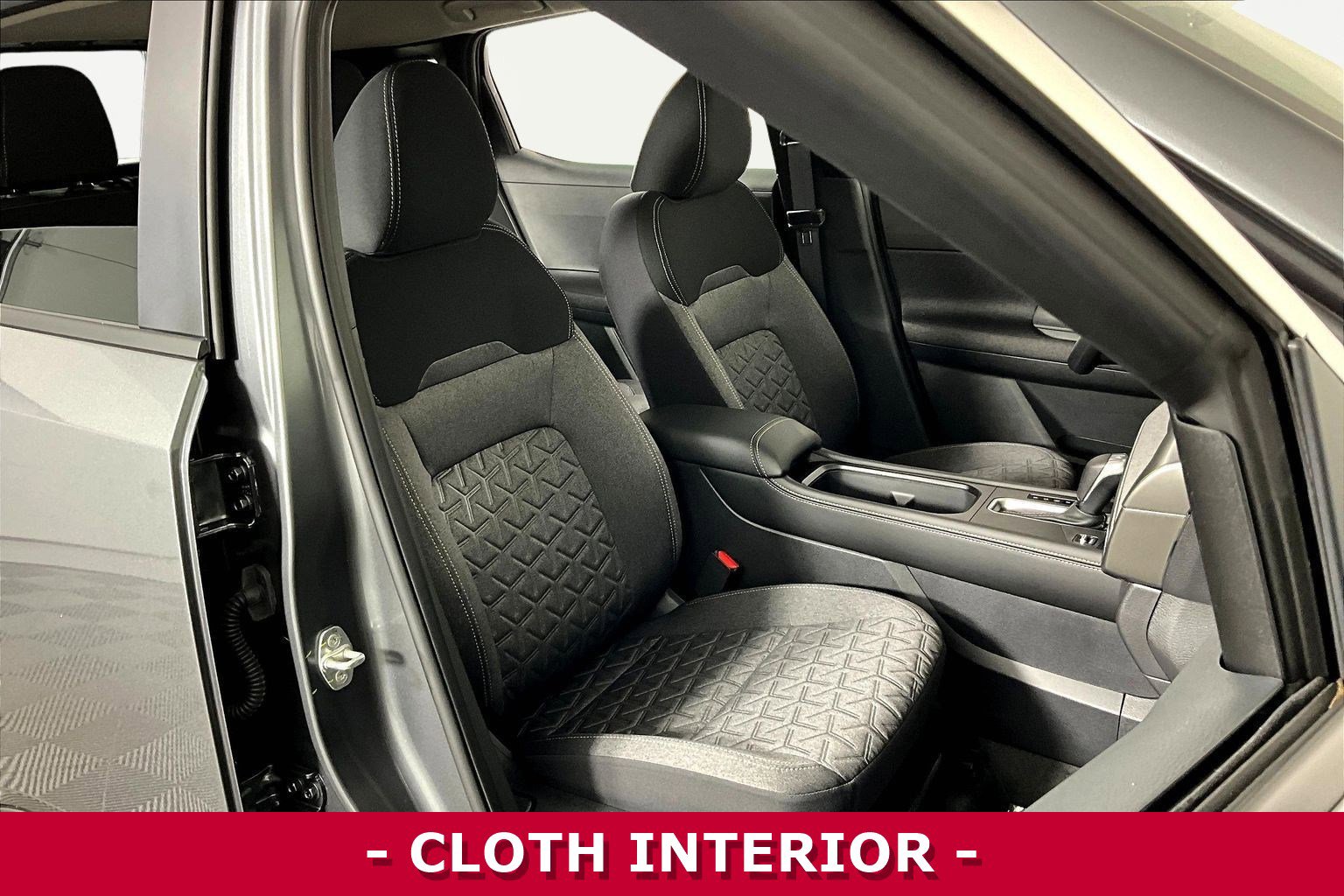 Certified 2025 Nissan Kicks SV w/ SV Premium Package image 30