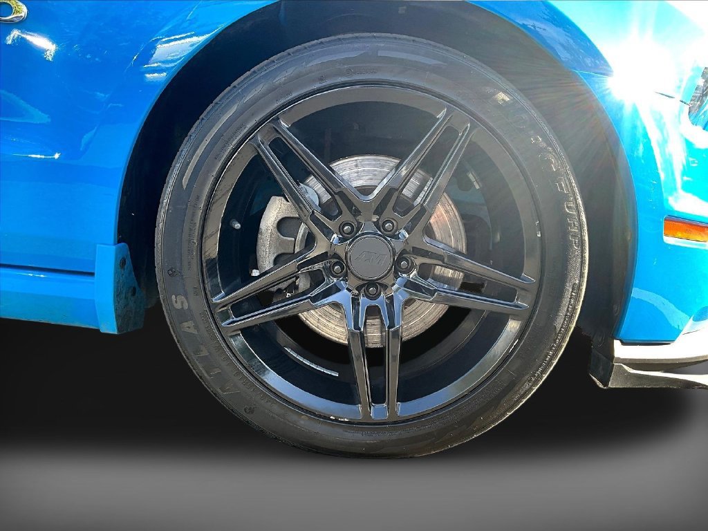Used 2014 Ford Mustang GT w/ Equipment Group 301A RWD image 31