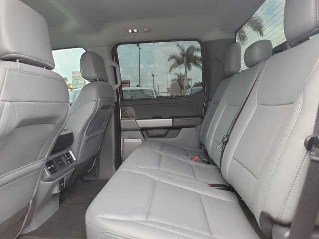 Used 2025 Ford F150 Lightning Flash AWD/4WD image 9