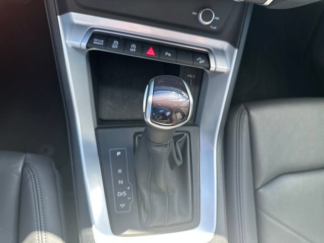 Used 2023 Audi Q3 2.0T Premium AWD/4WD image 17