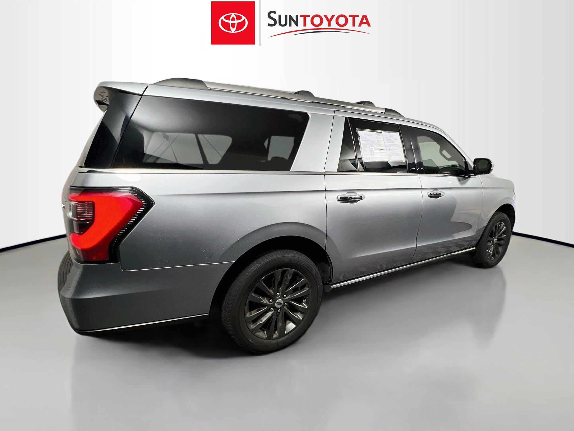 Used 2021 Ford Expedition Max Limited AWD/4WD image 4