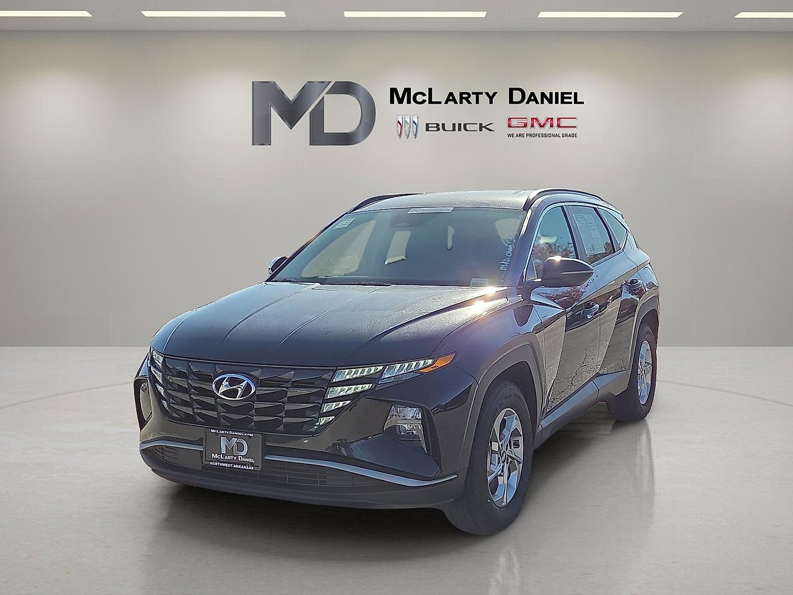 Used 2022 Hyundai Tucson SEL image 2