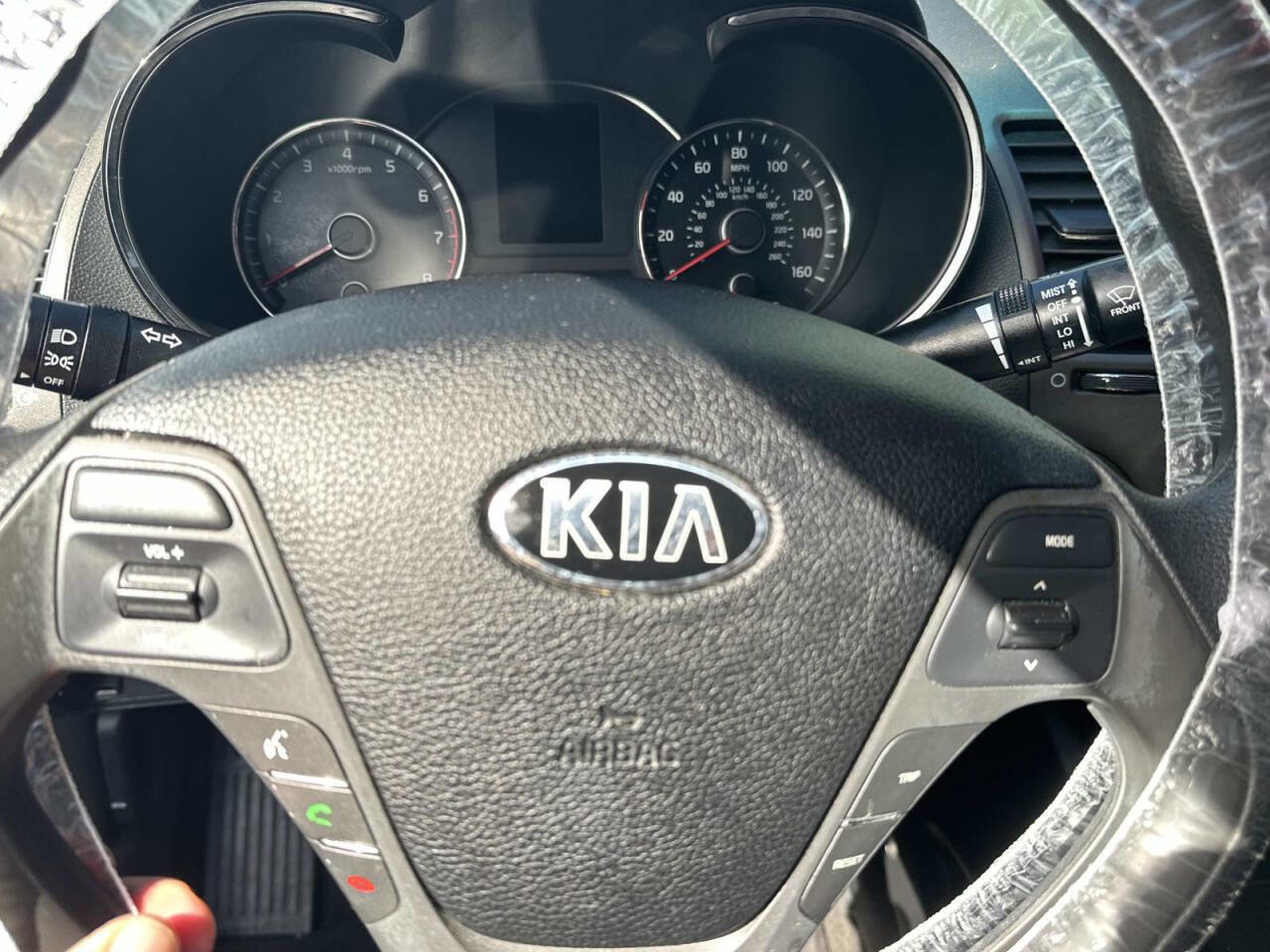 Used 2017 Kia Forte LX FWD image 12