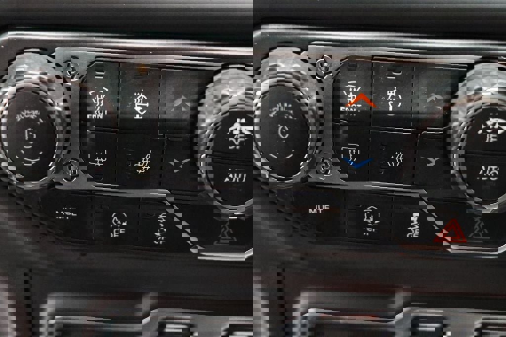 Used 2021 Jeep Wrangler Unlimited Sport image 23