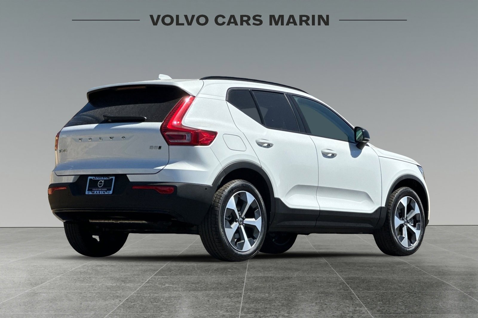 New 2026 Volvo XC40 B5 Plus w/ Protection Package Premier image 2