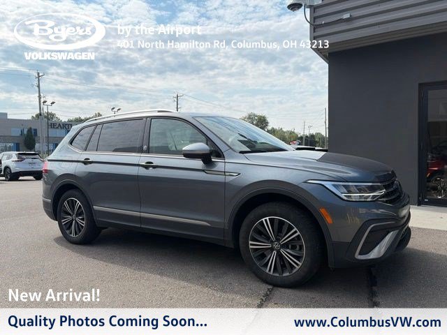 Used 2024 Volkswagen Tiguan Wolfsburg Edition w/ Panoramic Sunroof Package AWD/4WD video 1