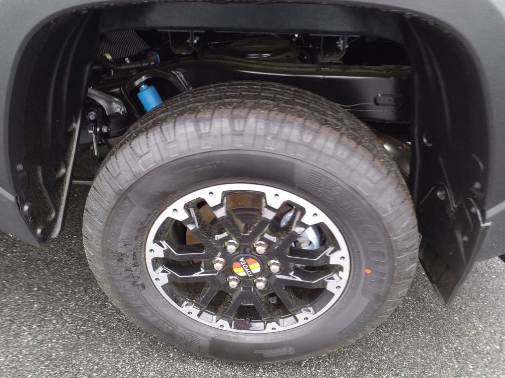 New 2025 Toyota Tundra SR5 image 8