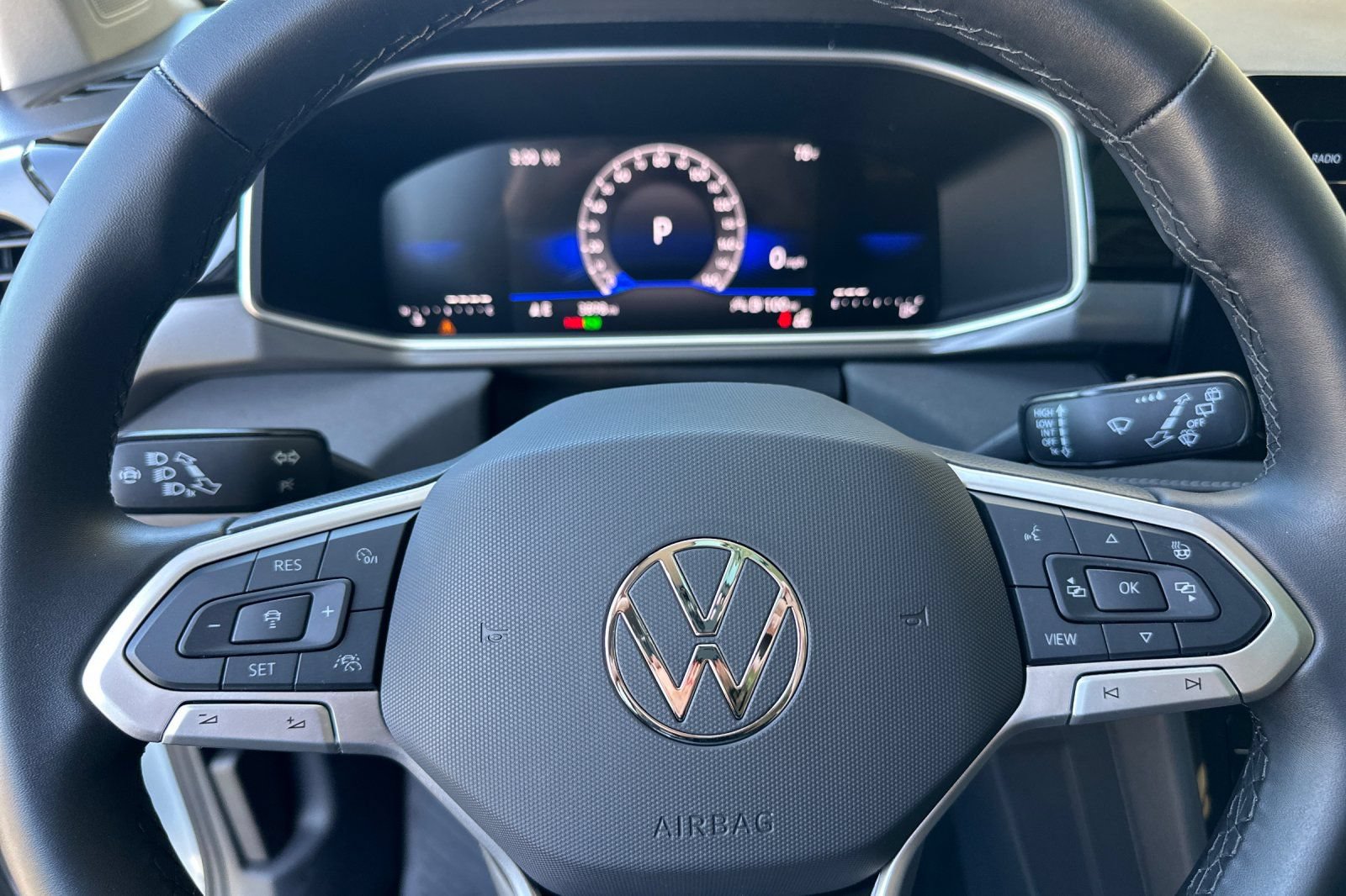 Certified 2026 Volkswagen Taos SE AWD/4WD image 23