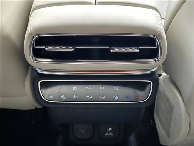 Used 2026 Genesis GV80 3.5T Prestige AWD/4WD image 18