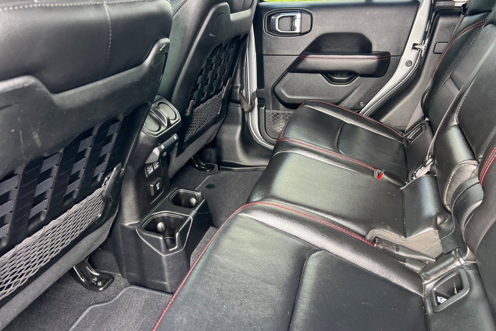 Used 2020 Jeep Gladiator Rubicon AWD/4WD image 12