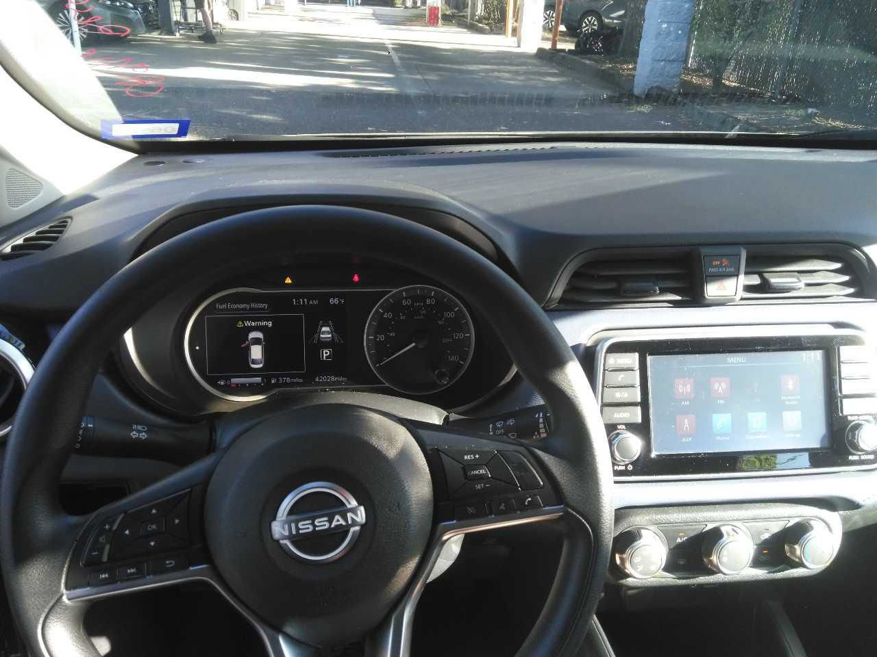 Used 2024 Nissan Versa SV FWD image 6