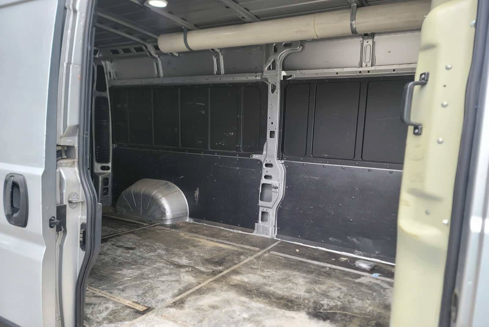 Used 2019 RAM ProMaster 2500 w/ Interior Convenience Group FWD image 15