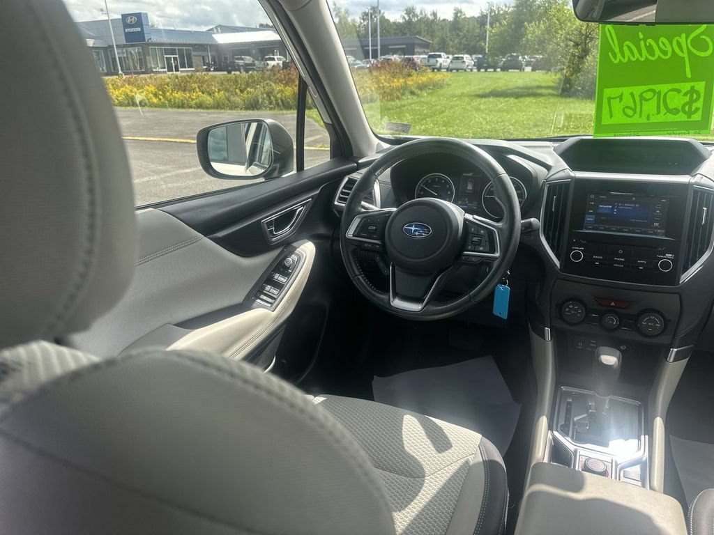 Used 2020 Subaru Forester Premium AWD/4WD image 15