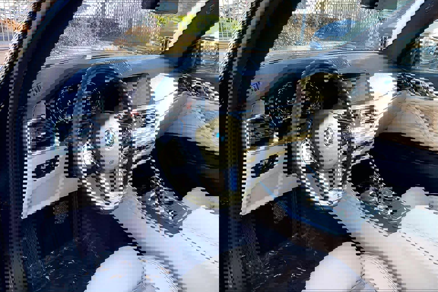 Used 2022 BMW 430i Coupe w/ Convenience Package image 17