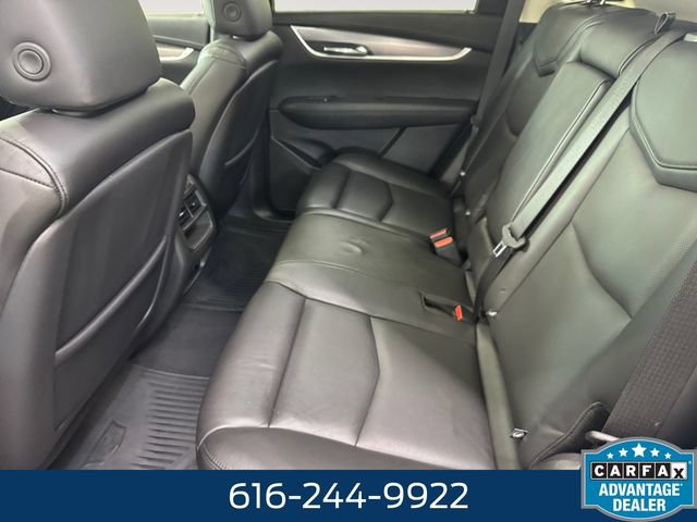 Used 2018 Cadillac XT5 Luxury w/ Driver Awareness Package AWD/4WD image 21