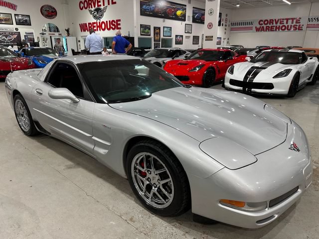 Used 2002 Chevrolet Corvette Z06 w/ Memory Pkg RWD image 19