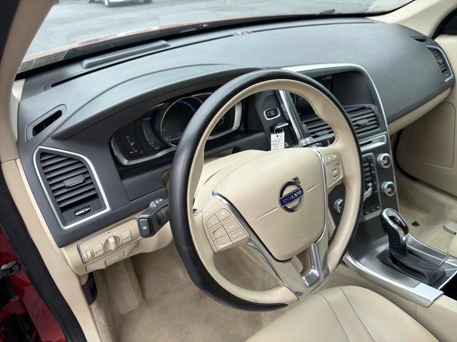 Used 2016 Volvo XC60 T5 Premier AWD/4WD image 15
