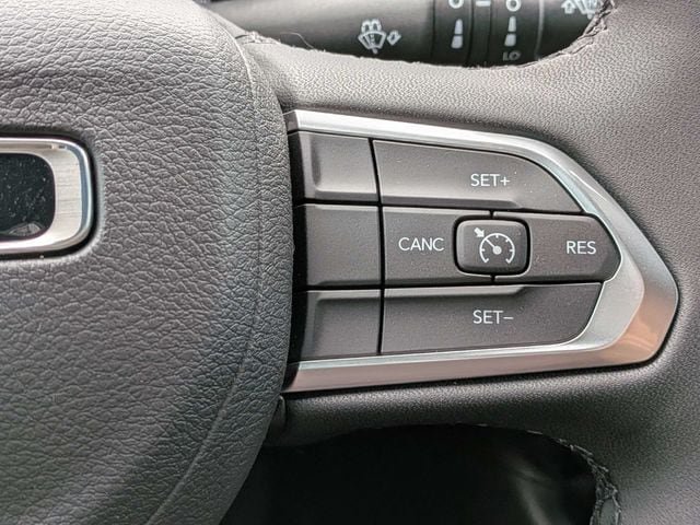 New 2026 Jeep Compass Latitude AWD/4WD image 21