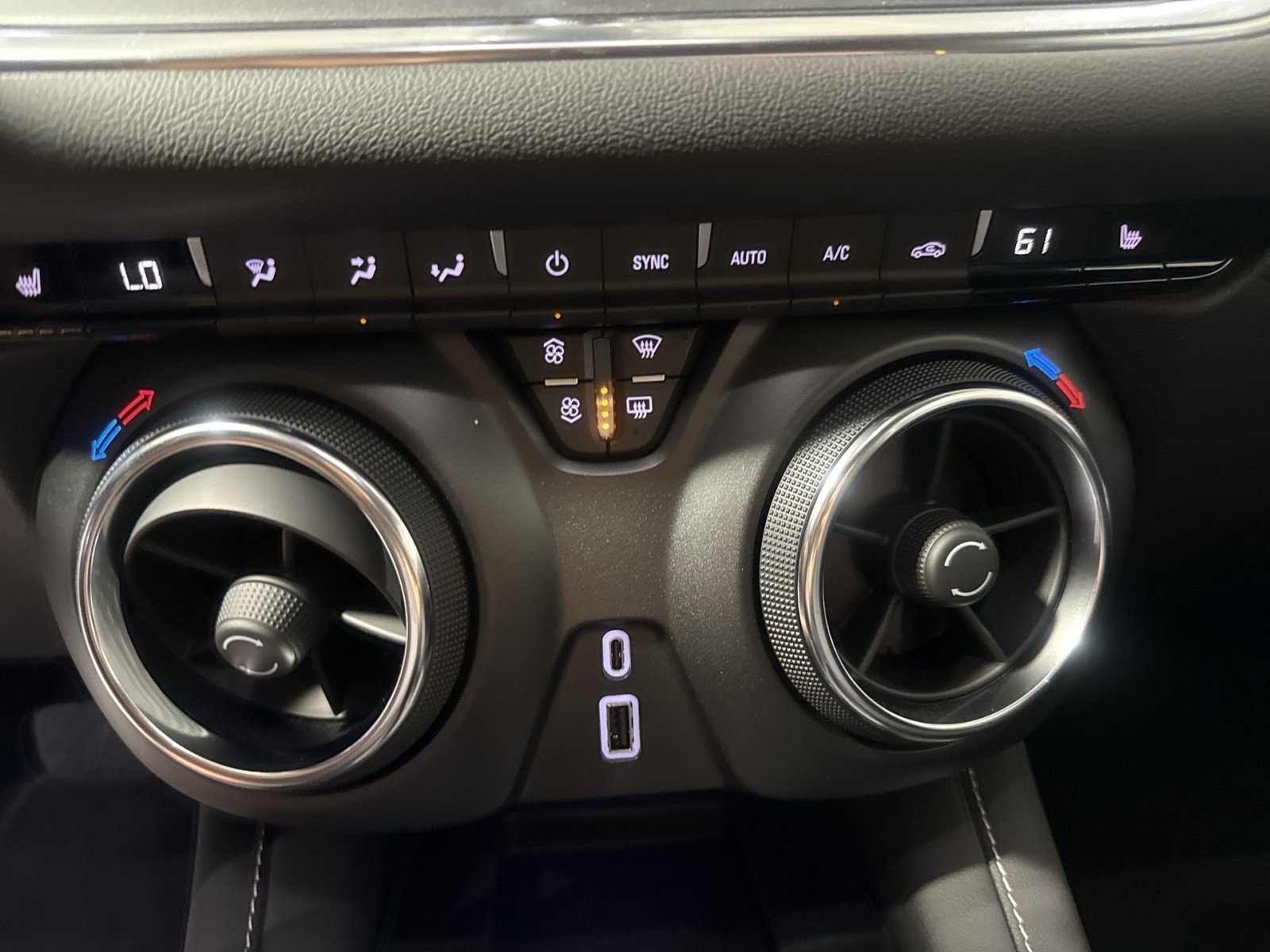 New 2026 Chevrolet Blazer LT w/ Convenience Package FWD image 22