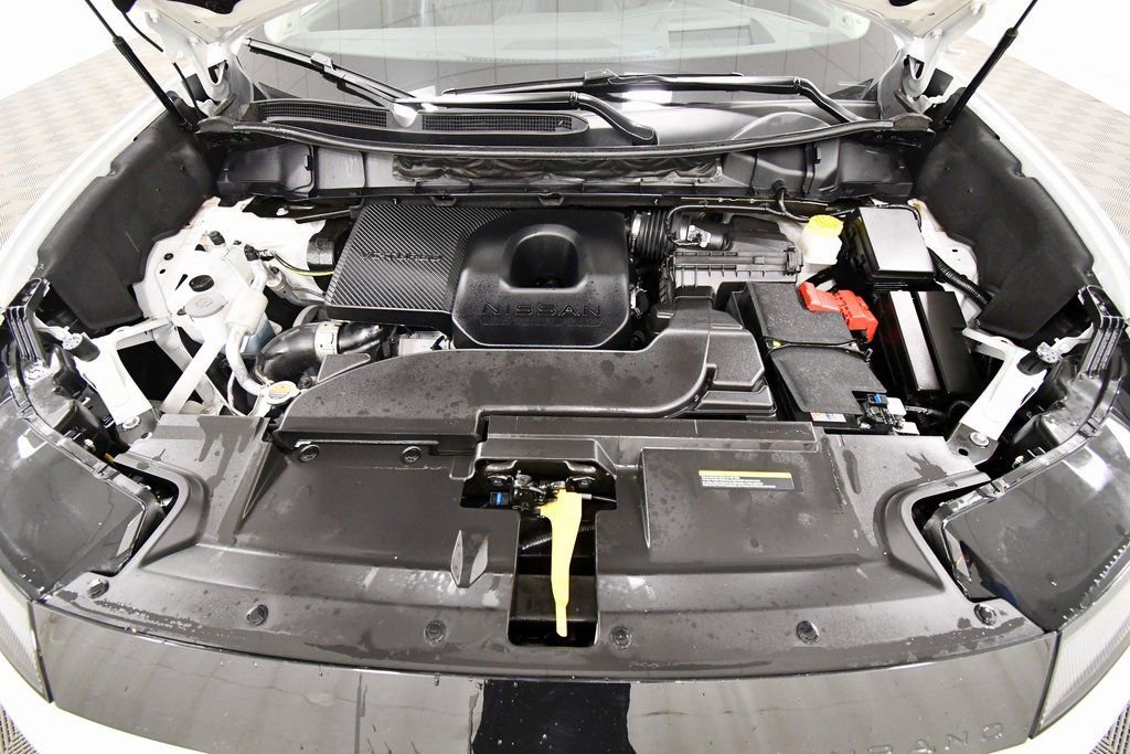 Used 2025 Nissan Murano Platinum w/ Cargo Package image 12