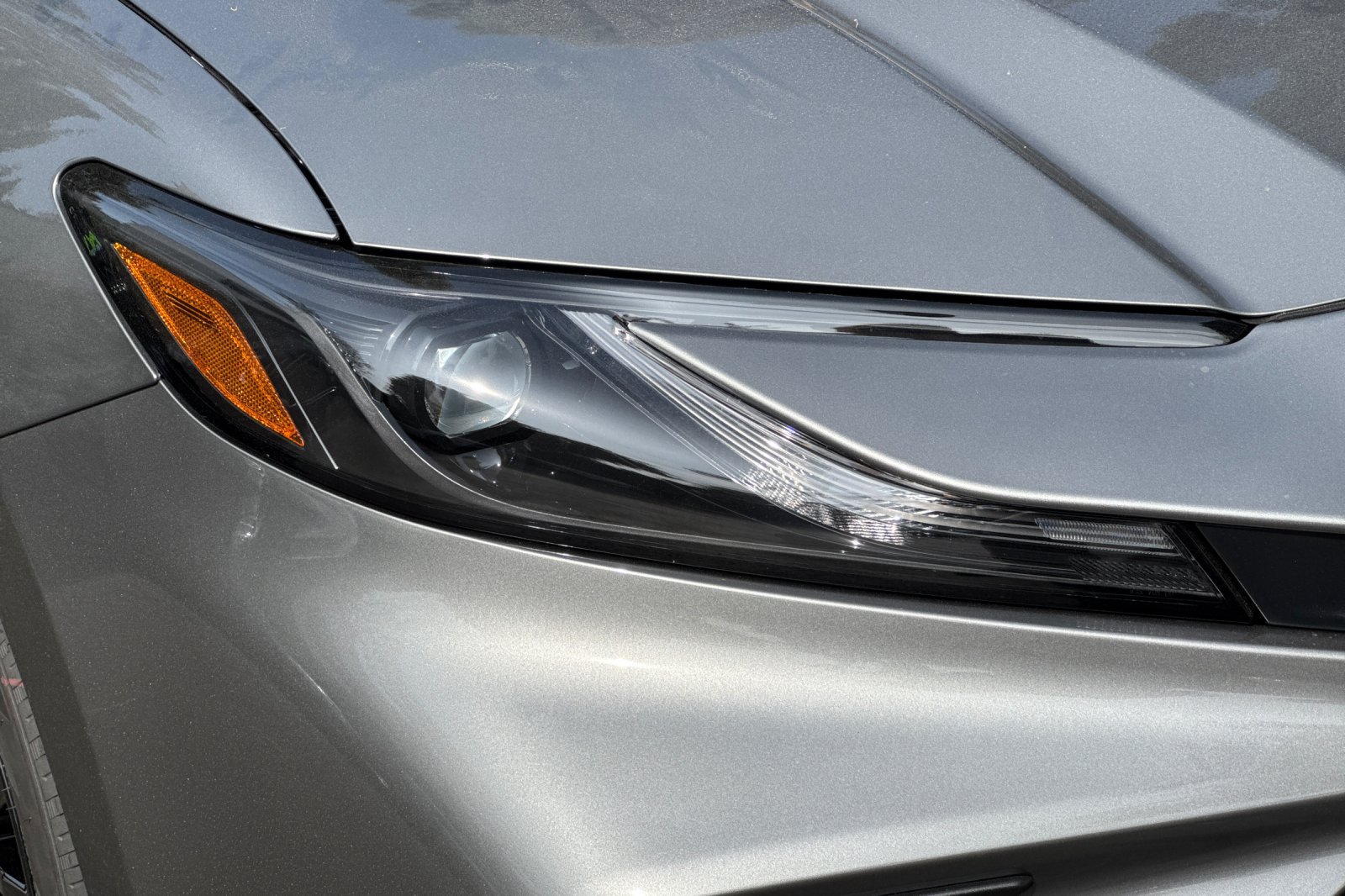 New 2026 Toyota Camry SE w/ Multimedia Upgrade Package FWD image 31