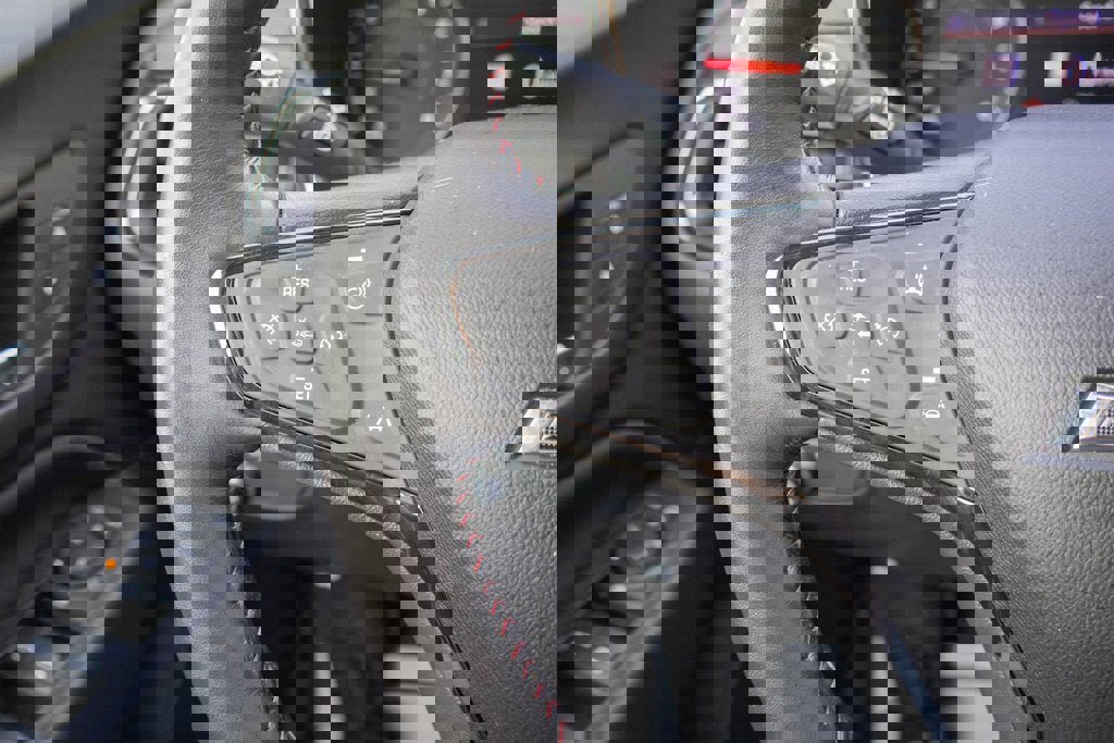 Certified 2022 Chevrolet Equinox RS w/ RS Leather Package image 23