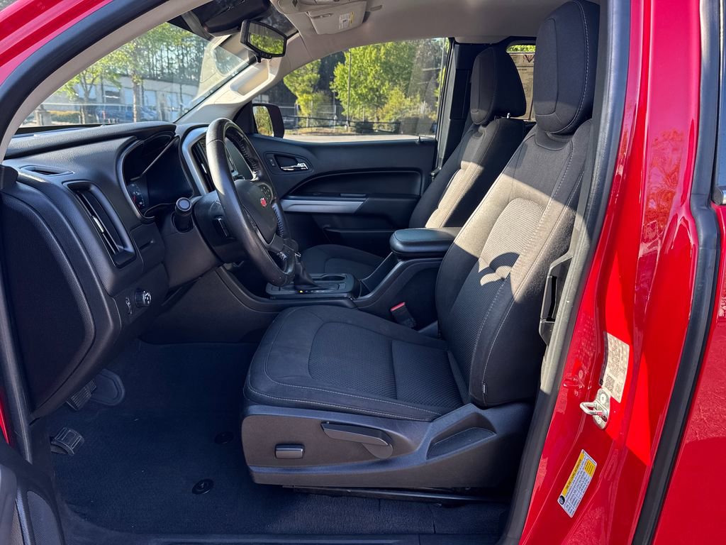 Used 2019 Chevrolet Colorado LT w/ LT Convenience Package image 23
