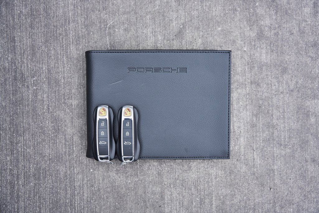 Used 2021 Porsche 911 Turbo S image 78