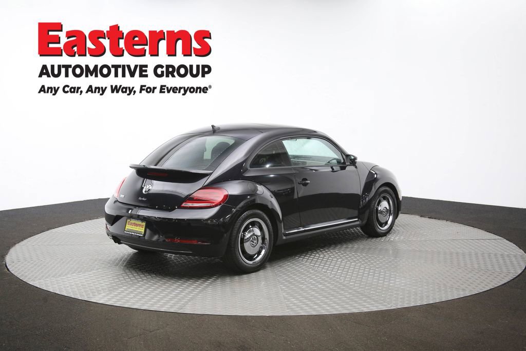 Used 2018 Volkswagen Beetle 2.0T S image 38