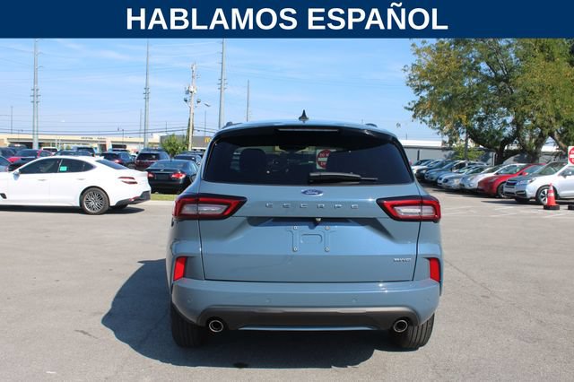 Used 2024 Ford Escape ST-Line w/ Tech Pack #1 AWD/4WD image 4